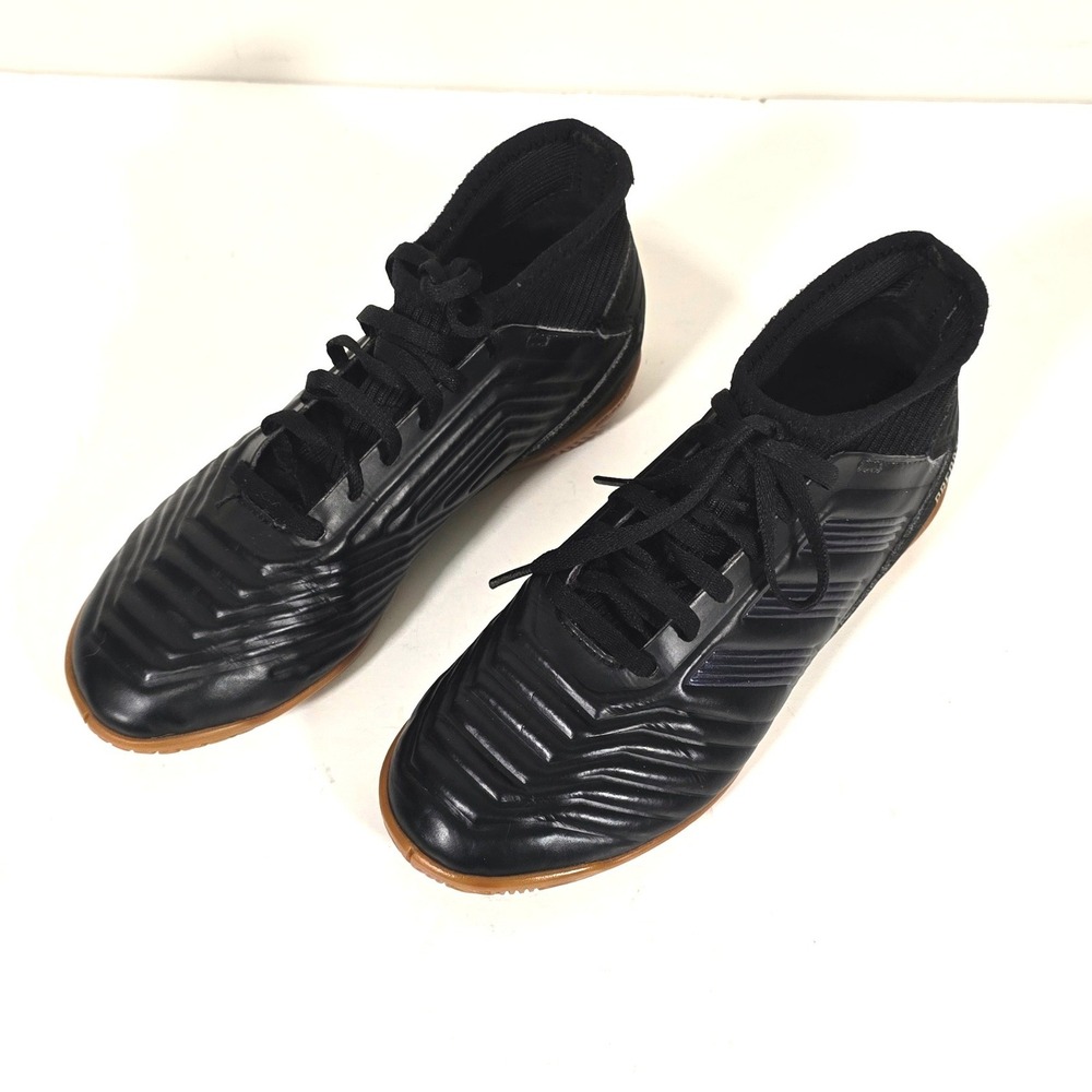 Adidas Predator Soccer Shoes 19.4 Sala Kids Size 3 Black Gum Sole Indoor G25805